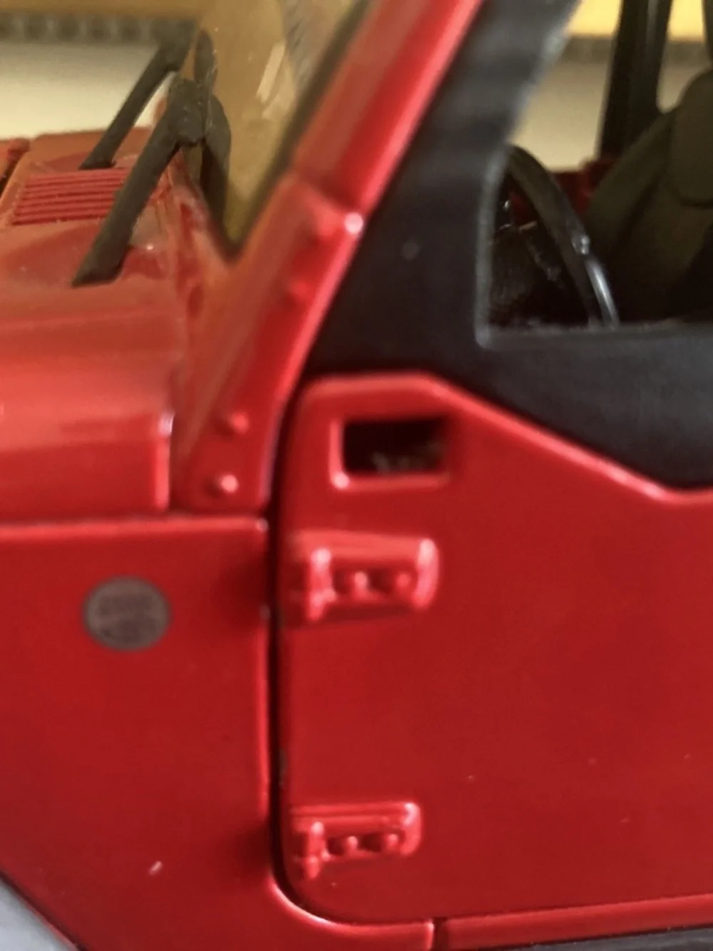 Maisto 2014 Jeep Wrangler Willys Red Diecast Model 1:18 Special Edition